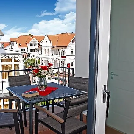 Poseidon Mit Balkon * Binz