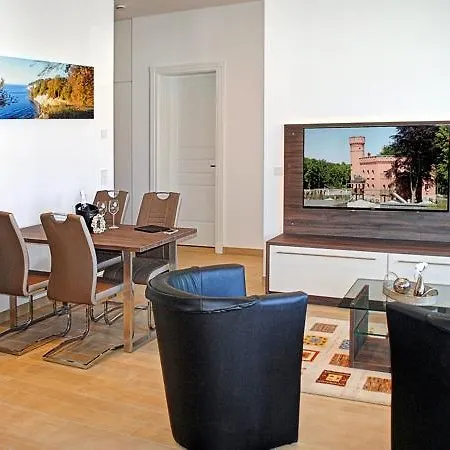 Appartement Poseidon Mit Balkon Binz